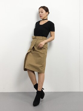 「MONROW（モンロー）のアイテム」を使った、黒田デビーさん（レディース・165cm）の冬コーディネート