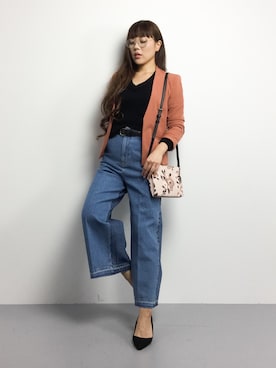 「HusHusH（ハッシュアッシュ）のアイテム（ノーカラージャケット）」を使った、黒田デビーさん（レディース・165cm）の冬コーディネート