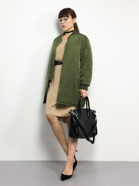 「ロングジャケット」｜「アイテム（MA-1）」を使った、黒田デビーさん（レディース・165cm）の冬コーディネート