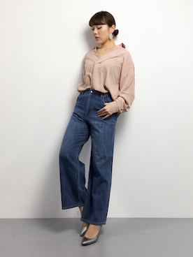 「CLEARIMPRESSION （クリアインプレッション）のアイテム」を使った、黒田デビーさん（レディース・165cm）の春コーディネート
