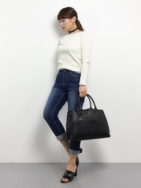 「perche（ペルケ）のアイテム（バッグ）」を使った、黒田デビーさん（レディース・165cm）の春コーディネート