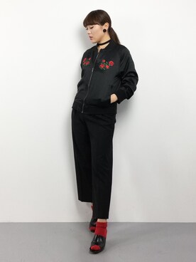 「SPINNS（スピンズ）のアイテム（ジャケット/アウター）」を使った、黒田デビーさん（レディース・165cm）の春コーディネート