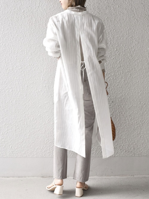 ✨ホワイト モニーレシャツワンピース フレア裾　オーガンジーシルク セール】〈手洗い可能〉コットンシルクオーガンジーストライプシャツ