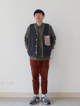 「Carhartt WIP（カーハートダブリューアイピー）のアイテム（その他アウター）」を使った、蘇上鳴さん（メンズ・174cm）の春コーディネート