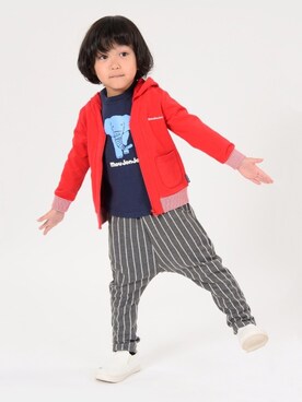 「Moujonjon（ムージョンジョン）のアイテム（スウェット）」を使った、mrtk2558さん（キッズ・100cm）の冬コーディネート