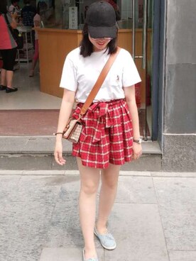 「Bata（バタ）のアイテム」を使った、浅小影爱爸妈さん（レディース・160cm）の夏コーディネート