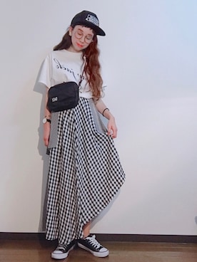 エリーさん（レディース・163cm）の春コーディネート