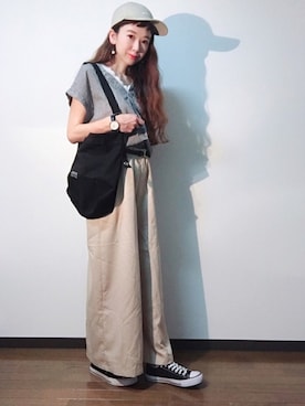 「select MOCA（セレクトモカ）のアイテム（サロペット/オーバーオール）」を使った、エリーさん（レディース・163cm）の夏コーディネート