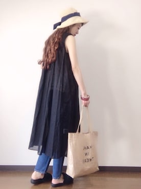 「URBAN RESEARCH Sonny Label（アーバンリサーチサニーレーベル）のノースリーブギャザーワンピース（ワンピース）」を使った、エリーさん（レディース・163cm）の春コーディネート