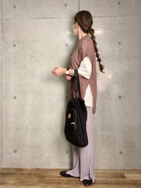 「アイテム（バレエシューズ）」を使った、エリーさん（レディース・163cm）の秋コーディネート