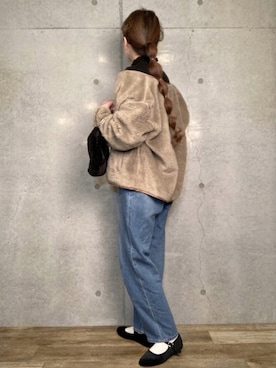 「SVEC（シュベック）のカンフーシューズ kung fu Shoes / ストラップパンプス（バレエシューズ）」を使った、エリーさん（レディース・163cm）の秋コーディネート