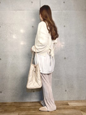 「sakishimatokyo（サキシマトーキョー）のアイテム（ニット/セーター）」を使った、エリーさん（レディース・163cm）の冬コーディネート