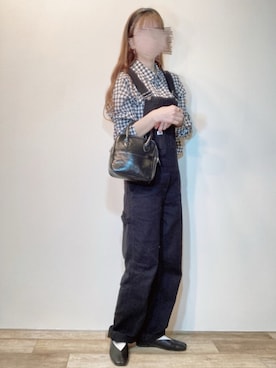 「春めきシューズ」｜「アイテム（オールインワン・サロペット）」を使った、エリーさん（レディース・163cm）の春コーディネート
