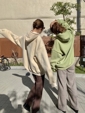 「RED CHOP WORKS（レッドチョップワークス）のアイテム（パンツ）」を使った、CANALJEAN グランフロント店さん（レディース・158cm）の冬コーディネート