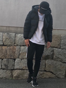 「ストリート服が好き」｜「アイテム（ダウンジャケット/コート）」を使った、naokiさん（メンズ・175cm）の秋コーディネート