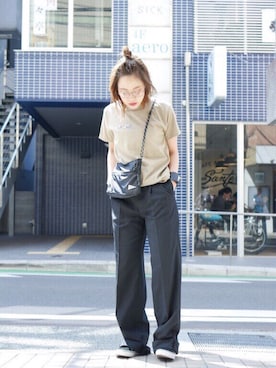 「BLESS（ブレス）のアイテム」を使った、FLONT STAFF さん（レディース・160cm）の春コーディネート