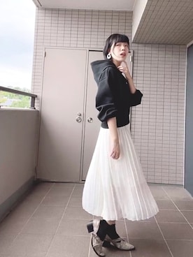 「REDYAZEL（レディアゼル）のアイテム（パーカー）」を使った、神咲有希乃さん（レディース・162cm）の秋コーディネート