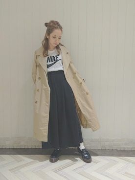 「厚底」｜「アイテム（トレンチコート）」を使った、伊織さん（レディース・155cm）の冬コーディネート