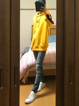 「DOLCE&GABBANA（ドルチェアンドガッバーナ）のアイテム（パーカー）」を使った、卍さん（メンズ・163cm）の冬コーディネート