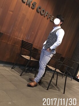 「TOMMY（トミー）のアイテム（ローファー）」を使った、Yurdaiさん（メンズ・171cm）の冬コーディネート