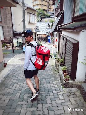 ChunPong Tseさんのコーディネート