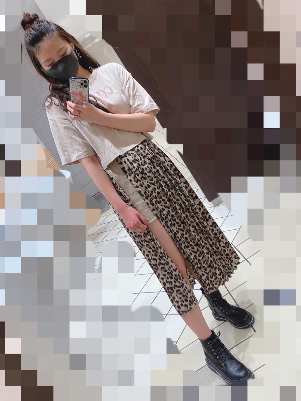 「大人コーデ、ベージュコーデ、ロングスカート、ディズニーコーデ、ライブコーデ、ジャニヲタ、ヲタクコーディネート、ヲタクコーデ」｜「jouetieのレイヤードアシメスカート（スカート、ベージュ系）」を使った、ERIKAさん（レディース・167cm）の夏コーディネートの1枚目の写真