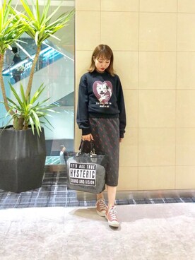 「パンクコーデ」｜「アイテム（スウェット）」を使った、NAGISAさん（レディース・160cm）の秋コーディネート