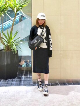 「パンクコーデ」｜「アイテム（財布/小物）」を使った、NAGISAさん（レディース・160cm）の秋コーディネート