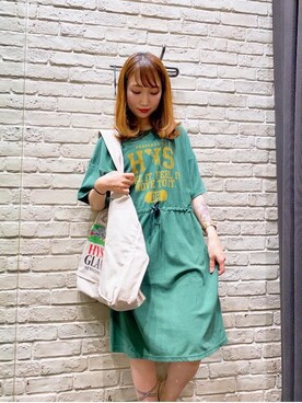 「ロックコーデ」｜「アイテム（ワンピース/ドレス）」を使った、NAGISAさん（レディース・160cm）の春コーディネート