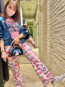 「でにむ」｜「アイテム（スウェットパンツ）」を使った、NAGISAさん（レディース・160cm）の春コーディネート