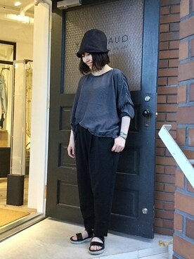 「JOURNAL STANDARD LUXE（ジャーナルスタンダード　ラックス）のアイテム（パンツ）」を使った、journal standard luxe QUARTERLY青山店スタッフさん（レディース・153cm）の夏コーディネート