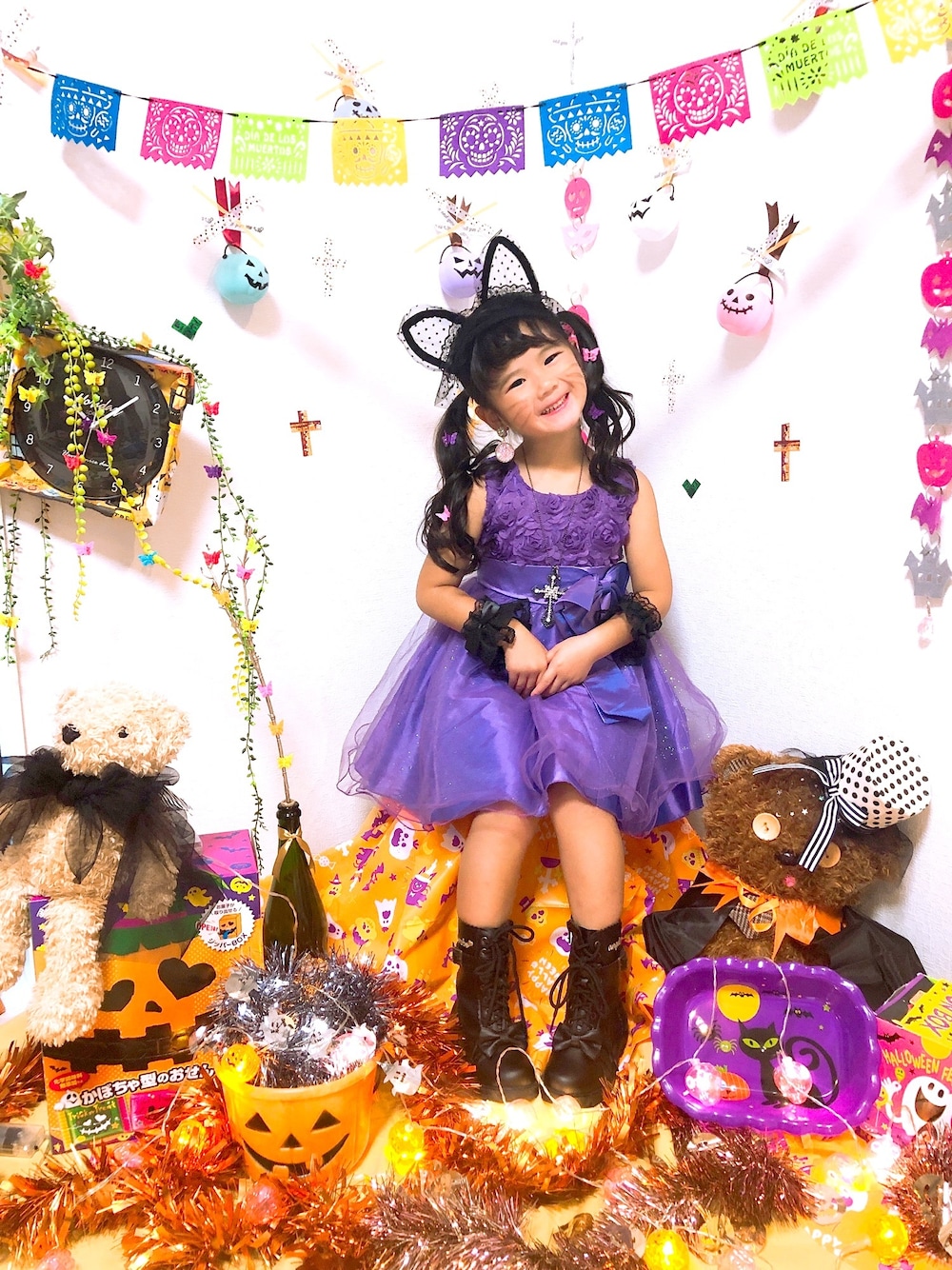 「wearhalloween2020、ハロウィン、ハロウィンコーデ、halloween、コスプレ、キッズ、4歳、キッズコーデ、キッズファッション、ハロウィンパーティー」｜「天使のドレス屋さんのアイテム（ネックレス、ブラック系）」を使った、ゆんさん（キッズ・110cm）の秋コーディネートの1枚目の写真