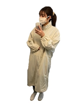 「UNIQLO（ユニクロ）のアイテム（ジャケット/アウター、ベージュ系）」を使った、𝒶𝓂𝒾さん（レディース）の春コーディネート