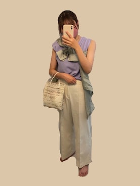 「OZOC（オゾック）のアイテム（シャツ/ブラウス）」を使った、𝒶𝓂𝒾さん（レディース・165cm）の春コーディネート