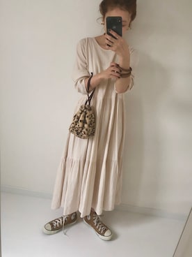 「アイテム（バングル/リストバンド）」を使った、noooさん（レディース・155cm）の夏コーディネート