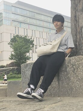 「KENZO」｜「アイテム（トートバッグ）」を使った、M.Jさん（メンズ・171cm）の秋コーディネート