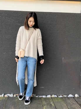 「ハイウエストストレートジーンズ」｜あみぃ さん（レディース・163cm）の冬コーディネート