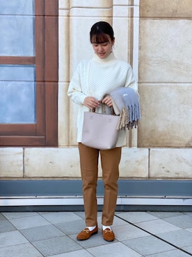 「ALBEROLA（アルベローラ）のアイテム」を使った、coen SEIKAさん（レディース・164cm）の秋コーディネート