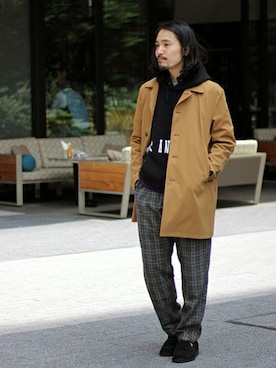 「アイテム（ステンカラーコート）」を使った、R.Iさん（メンズ・173cm）の夏コーディネート