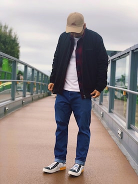 「TYPE BLUE（タイプブルー）のアイテム（パンツ）」を使った、oobayashiさん（メンズ・171cm）の秋コーディネート