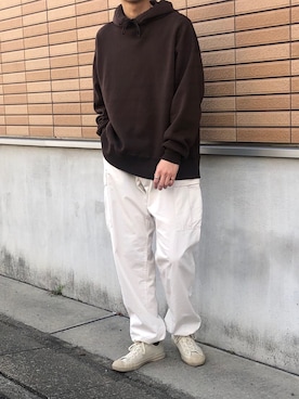 「LENO（リノ）のアイテム（パーカー）」を使った、Kenさん（メンズ・178cm）の春コーディネート