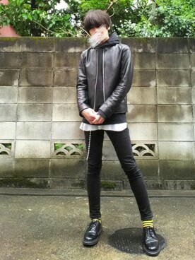 「マーチン」｜「アイテム（ライダースジャケット）」を使った、まこと さん（メンズ・170cm）の春コーディネート