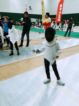 「no brand（ノーブランド）のアイテム（スタジャン）」を使った、萌子酱小墨君さん（キッズ・120cm）の春コーディネート