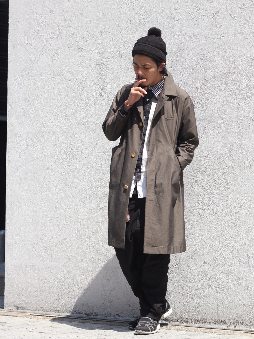 「柄シャツ、サルエルパンツ、ganryu、モード、jieda、 GANRYU、黒のニットキャップ、ドラフトナイキ、ナイキ」｜「GANRYUのGANRYU ウールニットキャップ（ニットキャップ/ビーニー、ブラック系）」を使った、YUSUKE_WAKAMORIさん（メンズ・178cm）の春コーディネートの1枚目の写真