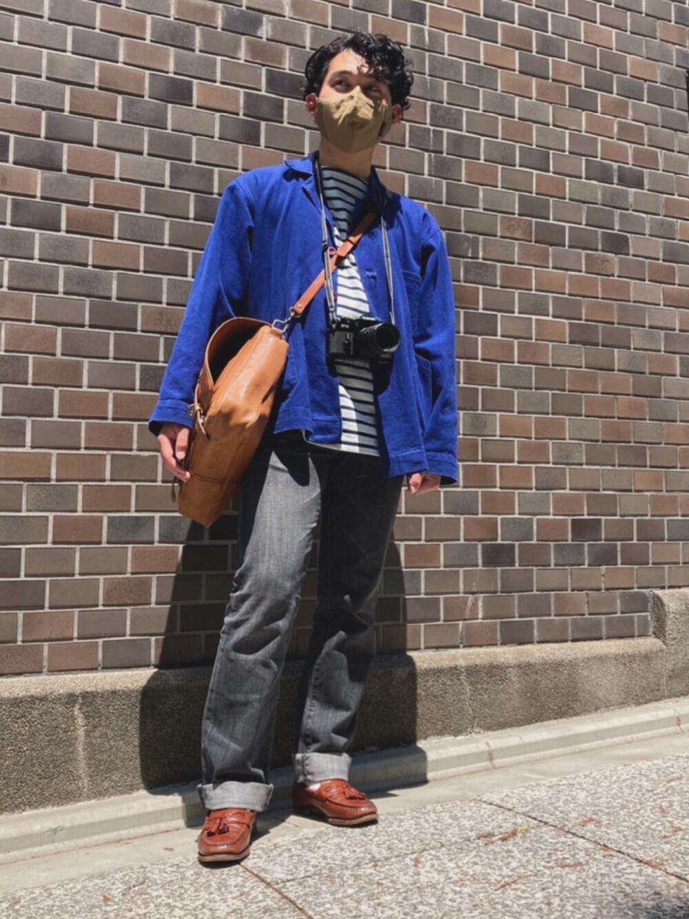 「古着MIX、春のお出かけコーデ、ユーロワーク、ボートネックTシャツ、タッセルローファー」｜「古着のアイテム（ブルゾン、ブルー系）」を使った、Tom さん（メンズ・171cm）の春コーディネートの1枚目の写真