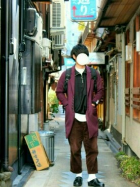 「アイテム（カーゴパンツ、ブラウン系）」を使った、takechanさん（メンズ・178cm）の冬コーディネート