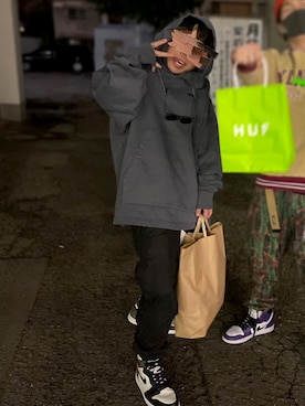 「Acne Studios（アクネストゥディオズ）のアイテム（パーカー）」を使った、しょごたんさん（メンズ・168cm）の春コーディネート