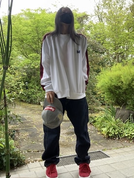 「Christian Louboutin（クリスチャンルブタン）のアイテム（財布）」を使った、shin5netさん（メンズ・167cm）の春コーディネート