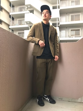 「TAKEO KIKUCHI（タケオキクチ）のアイテム（スウェット）」を使った、ペイズリーさん（メンズ・170cm）の秋コーディネート