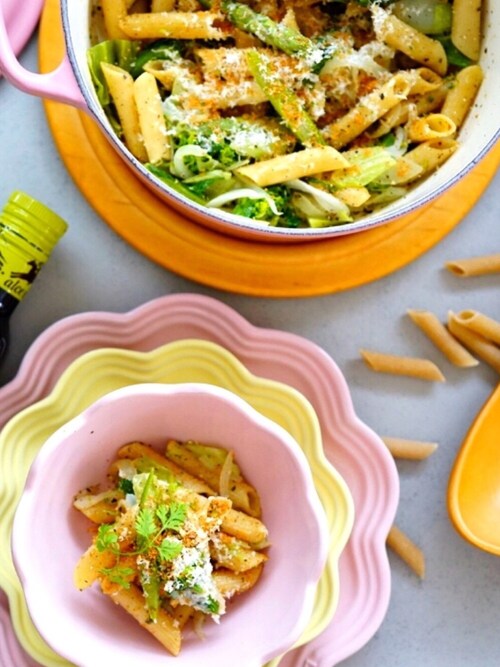 Le Creuset（ルクルーゼ）の「フリル・プレート 18cm（食器